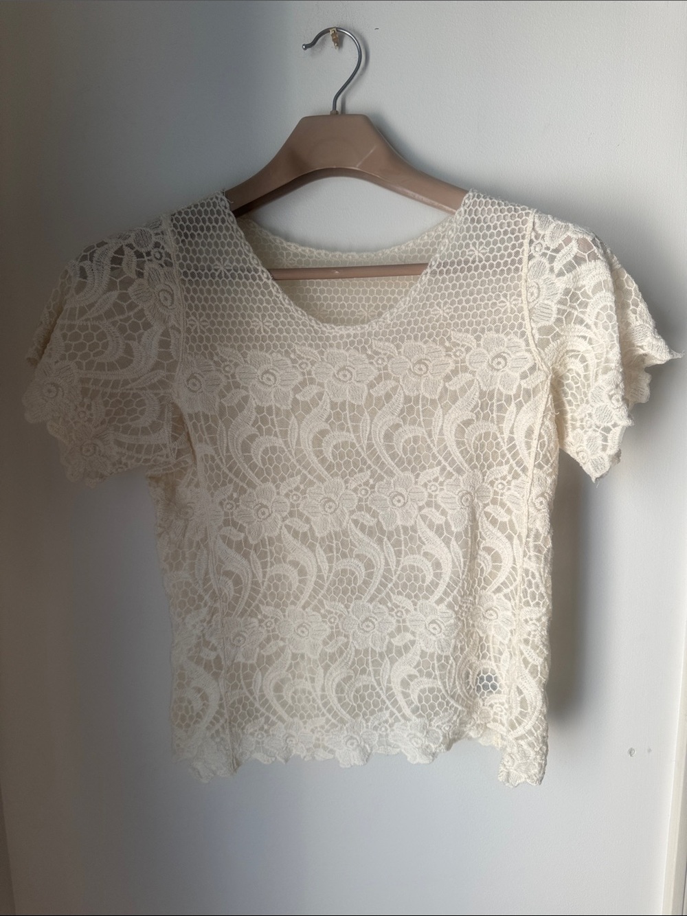 Women's Cream Lace Short Sleeve Blouse